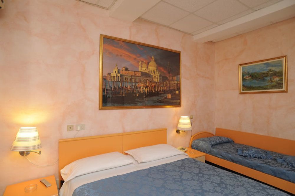 Hotel Veronese Γένοβα Εξωτερικό φωτογραφία